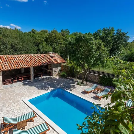 2 Bedroom In Pinezici (Krk)