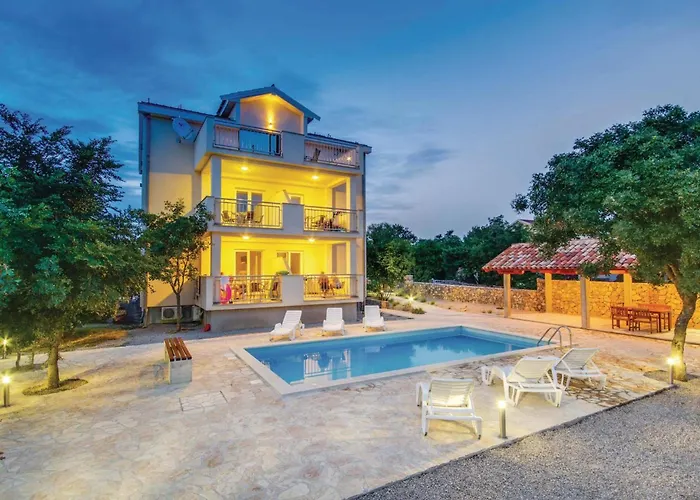 2 Bedroom In Pinezići