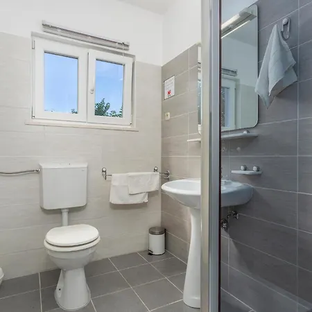 Appartamento 2 Bedroom In *